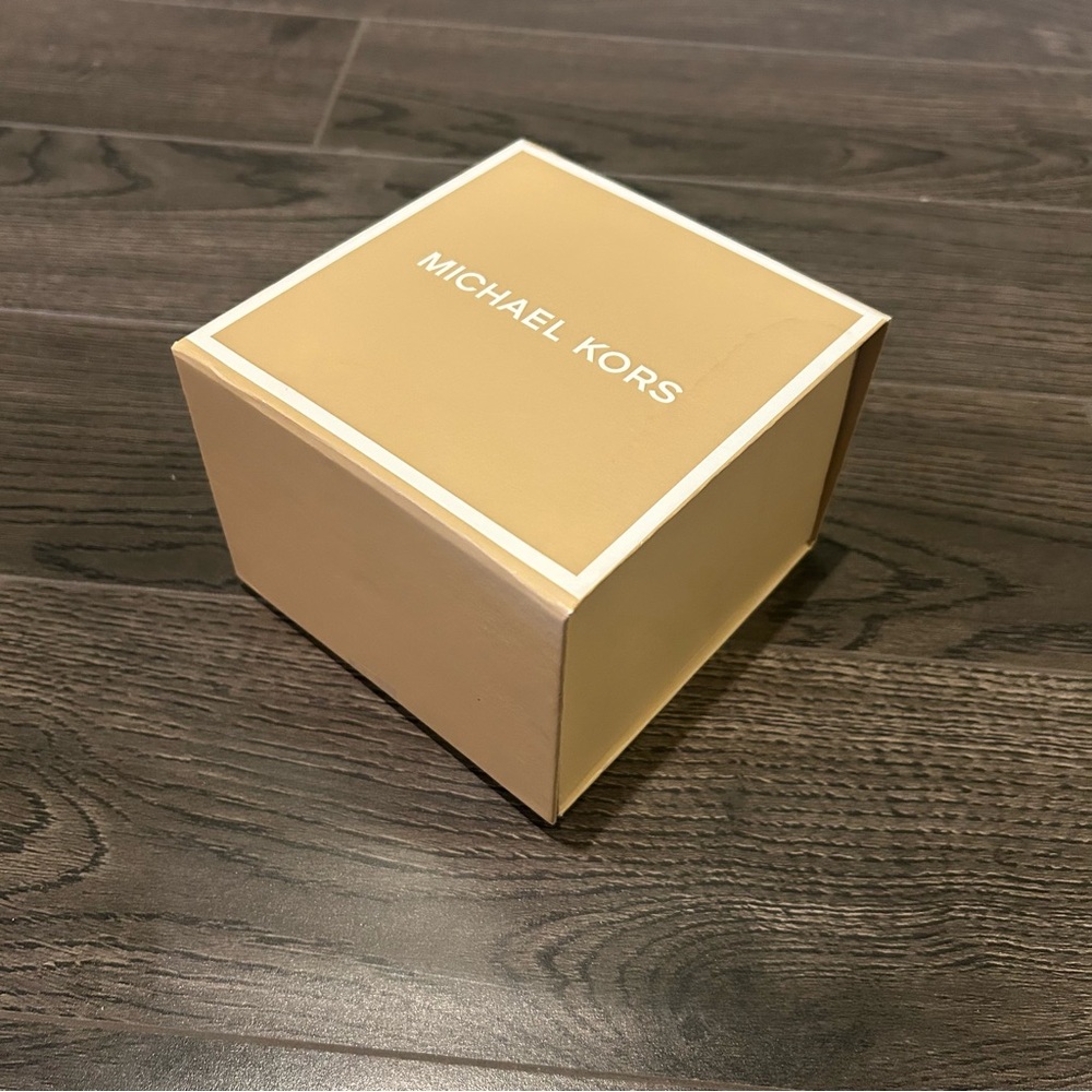 Michael Kors Gift Box